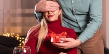 Husband's Guide: Surprise Date Night in Under 2 Hours - Cover Image