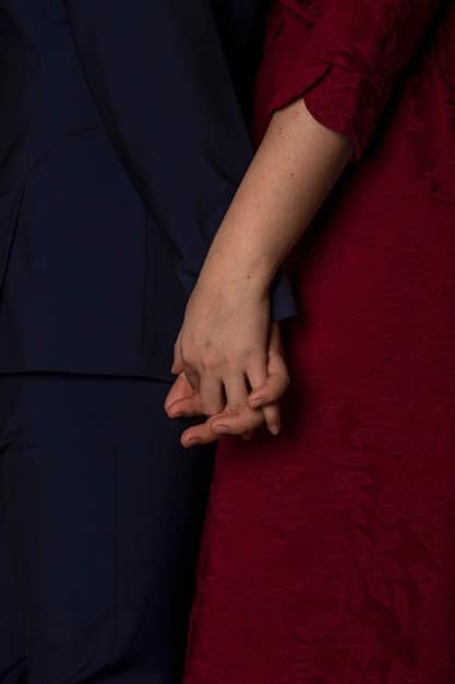 Reconnect: Practical Steps for Marriages Lacking Intimacy