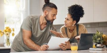 Power of Communication: US Couples Secure Finances 2025 Power of Communication: US Couples Secure Finances 2025 - Cover Image